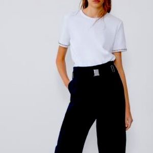 Zara white jeweled short sleeve sweater Sz small